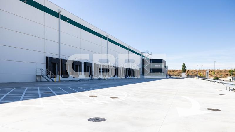 Foto 955745b1-5be0-4a4b-95ee-f4d247a34339. Miete fabrikhalle in calle guadiana 449 in Camarma de Esteruelas