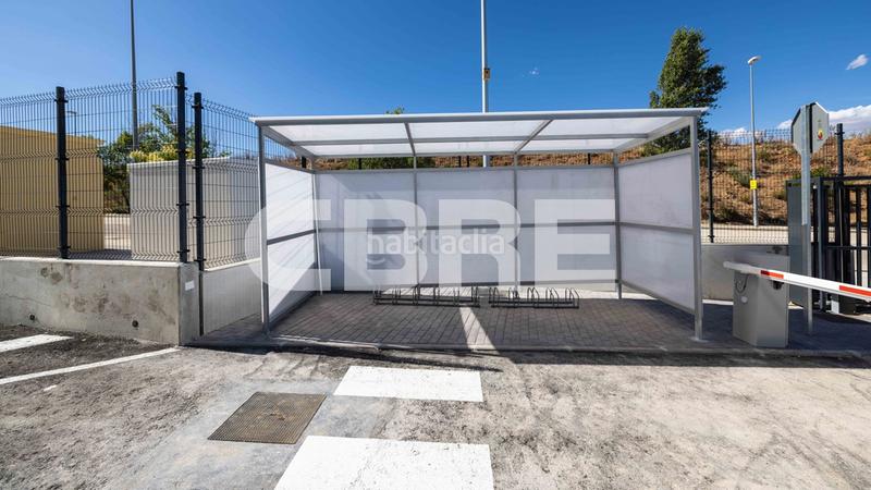 Foto b36185cc-7311-43f5-a79d-65bf284e88a8. Miete fabrikhalle in calle guadiana 449 in Camarma de Esteruelas