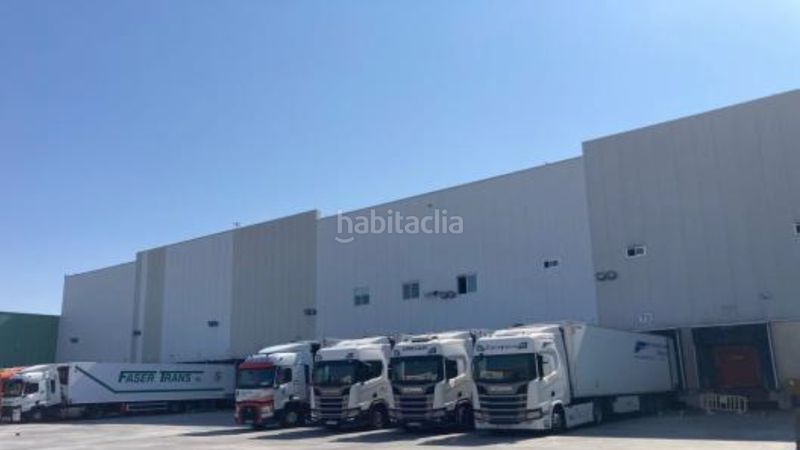 Foto 2a2ab839-5b6f-4d07-b34f-7164c4eb0ce8. Lloguer nau industrial a avenida de las morcilleras 40 a Valdemoro