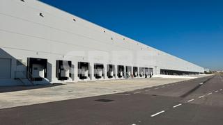 Rent Industrial building in Calle 8 21. Plataforma logística en illescas desde 34.876 m²