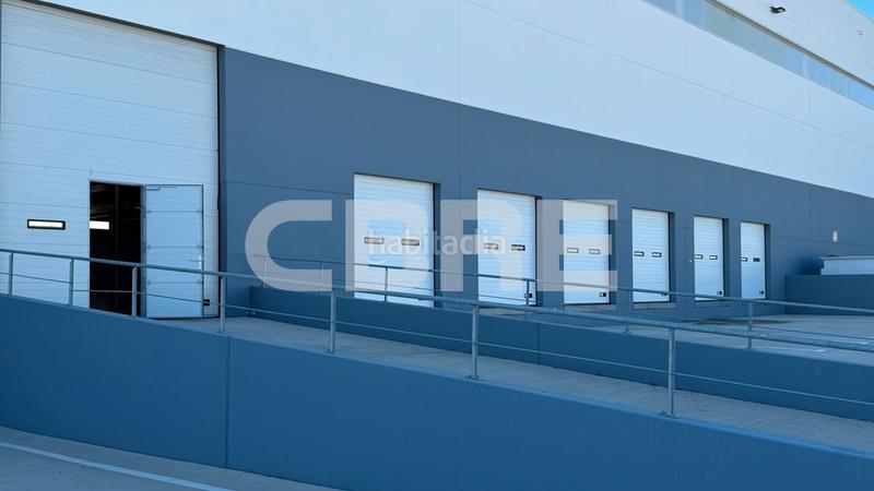 Foto 3e4eaba8-f1d3-4a6c-973c-a51ec1fc4a54. Lloguer nau industrial a n/a a Estación-Cruz Roja Illescas