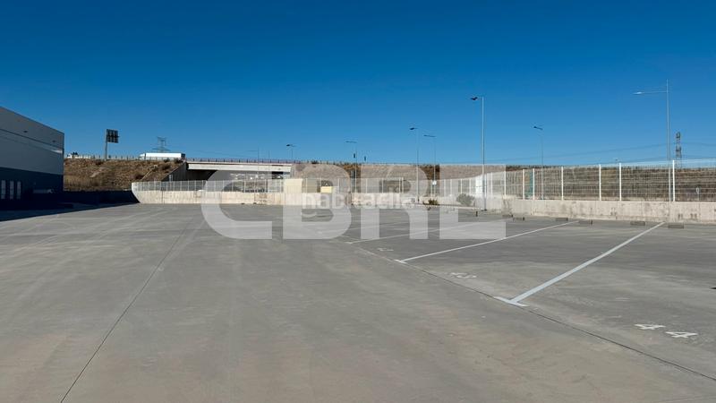 Foto a99c3328-b38d-4d08-8b7a-4ba62f00fb53. Lloguer nau industrial a n/a a Estación-Cruz Roja Illescas