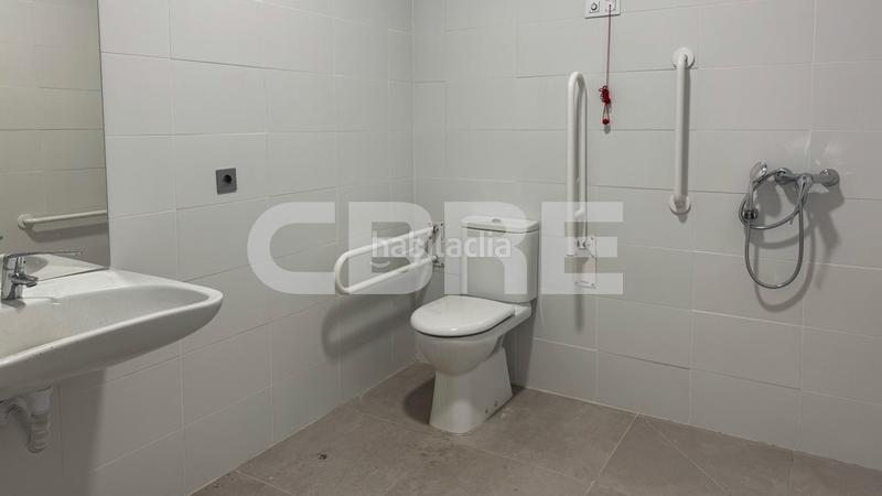 Foto 6cb92f88-dd1b-4023-9519-f6a41a02d008. Rent industrial building in n/a in Estación-Cruz Roja Illescas