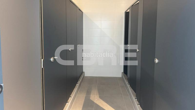 Foto 6f3f71b9-34b0-441f-adc2-0e49cd97702b. Rent industrial building in n/a in Estación-Cruz Roja Illescas