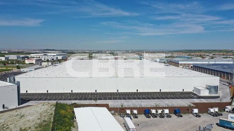Foto 4b5b8d60-766b-473b-9f73-bbe2ac941e12. Rent industrial building in carretera fuenlabrada 2068 in Pinto
