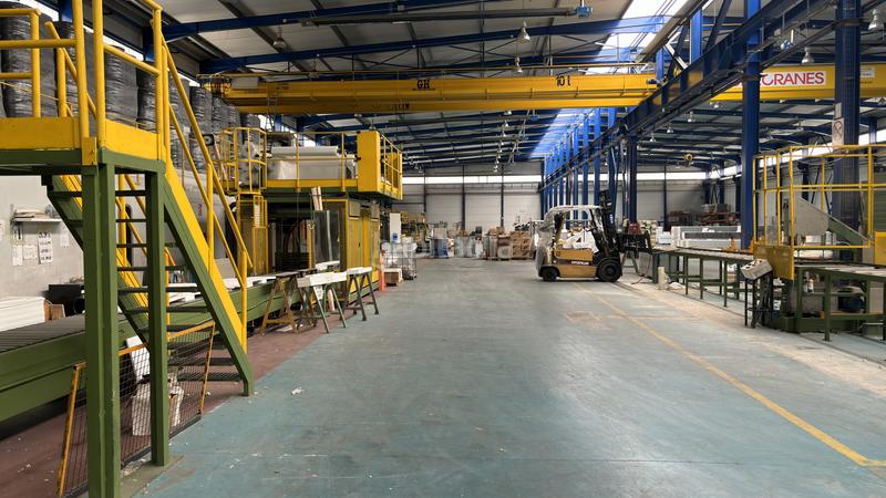 Foto ace13960-8638-404b-bc29-2c0b5f4287af. Nau industrial a lantaron poligonoa 7 a Lantarón