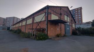 Industrial building in Larrazabal Kalea 2