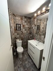 Miete Appartement  Carrer de la ginesta. Apartamento de 3 habitaciones en granvia mar castelldefels