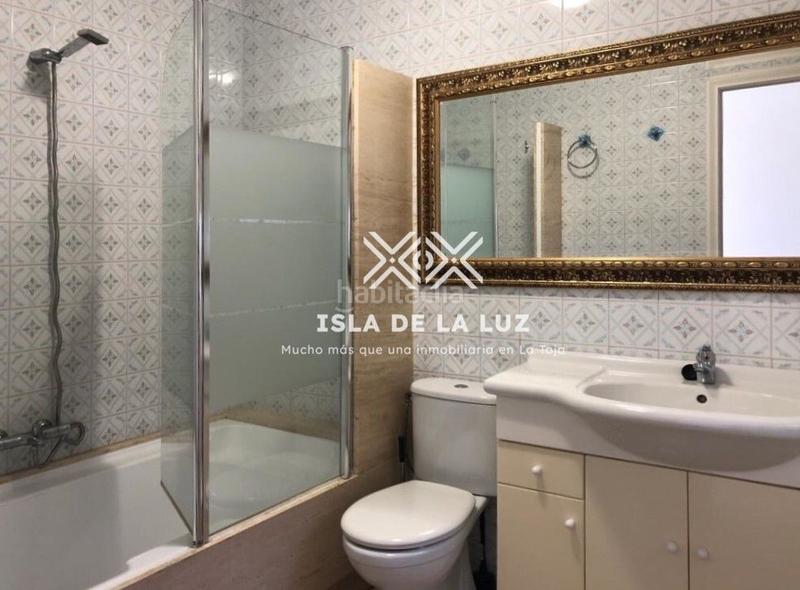 Foto 19a3d4be-dc0d-4565-b831-8ca309d7ac57. Lloguer xalet a lugar soutullo 176 a Noalla Sanxenxo
