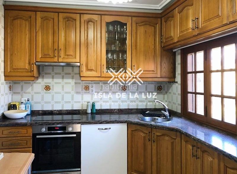 Foto 8657dafe-b86a-4e7d-a06d-f8b6946da6c2. Location chalet dans lugar soutullo 176 dans Noalla Sanxenxo