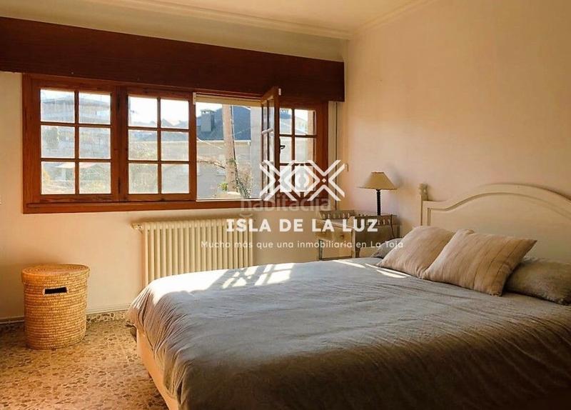 Foto d57b9e04-89d5-4da6-9c58-684023d3b591. Miete chalet in lugar soutullo 176 in Noalla Sanxenxo