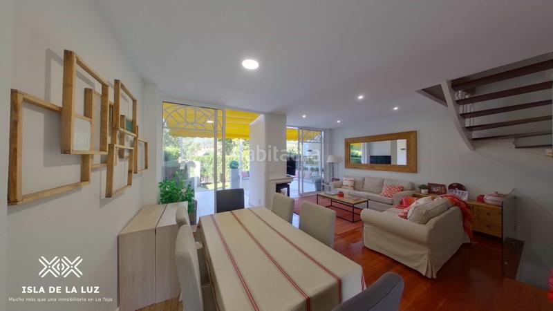 Foto 0cbb6401-44a3-4eb6-aae7-3066f3be6ec1. Alquiler tríplex  en la isla de la toja en Grove (O)