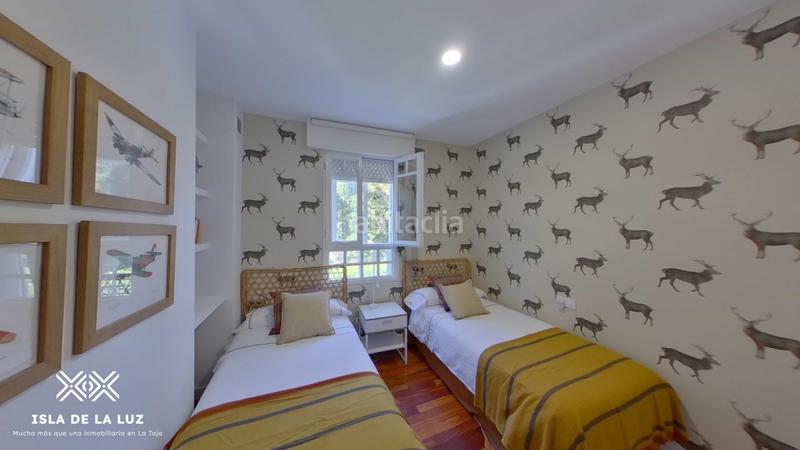 Foto 1eb72532-2b26-4346-a656-e93d5e980c76. Alquiler tríplex  en la isla de la toja en Grove (O)