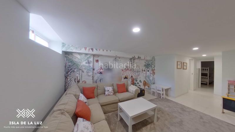 Foto 333054b8-072c-4ebd-8f3d-d0a8c3cdab62. Alquiler tríplex  en la isla de la toja en Grove (O)