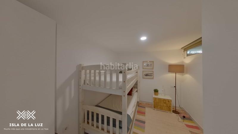 Foto 3e4f9819-7c97-46f6-af66-75d9e8f10281. Alquiler tríplex  en la isla de la toja en Grove (O)