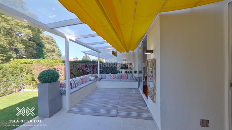 Foto 5a3697a9-c5b6-4f41-9690-f88d0b4581a5. Alquiler tríplex  en la isla de la toja en Grove (O)