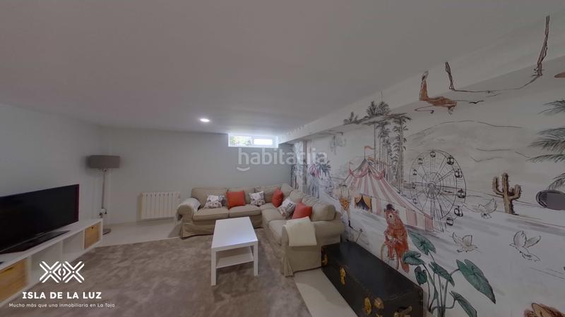 Foto df902f55-ac09-4d8e-a97c-38f2f064762b. Alquiler tríplex  en la isla de la toja en Grove (O)