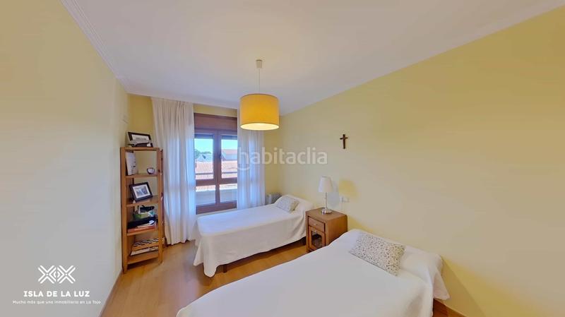 Foto 09ffc06d-e880-47ef-b449-edcf08621127. Pis a lugar fonte de ons 91 a Noalla Sanxenxo