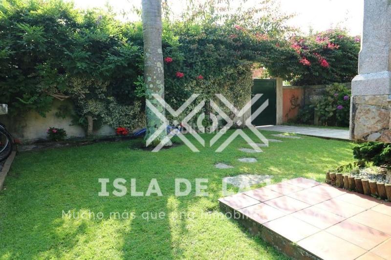 Foto 0b0c8ca2-0e7f-4164-85c9-b7b78297dc0f. Xalet a montemar 0 a Grove (O)