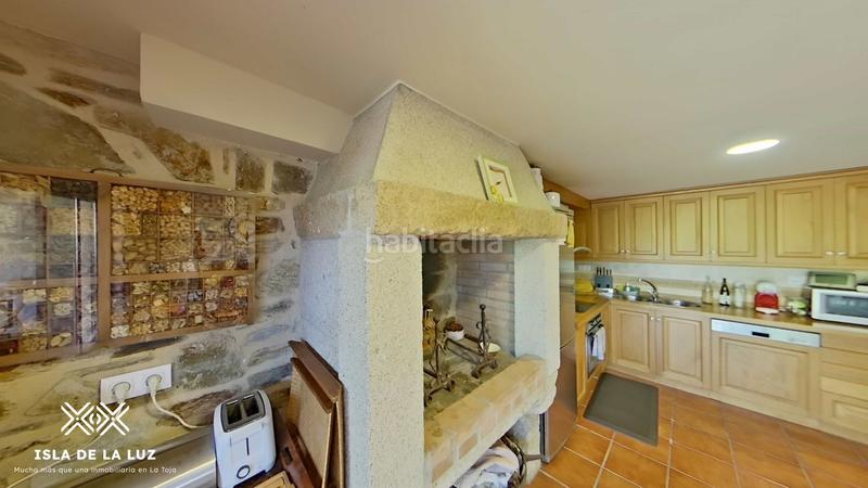 Foto 7c4ffd68-818f-4677-bce4-493b737e48f2. Xalet a montemar 0 a Grove (O)