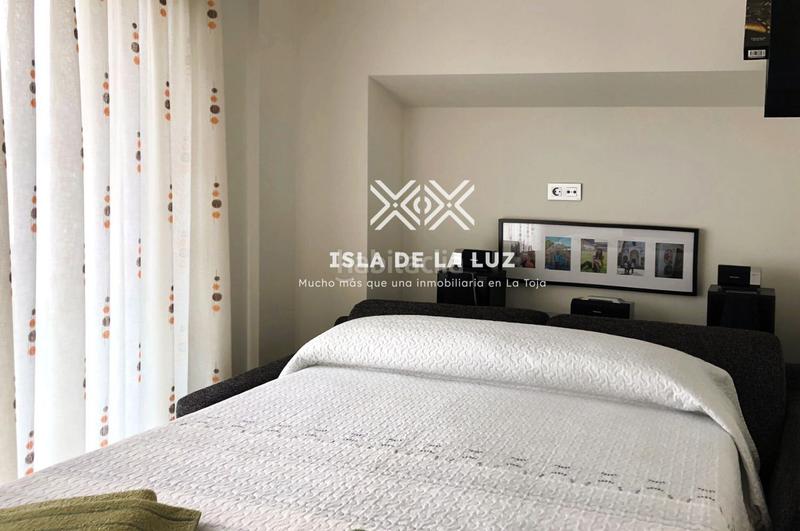 Foto 11d767b3-e166-4e4f-a1c6-00bcdbe3132a. Chalet mit heizung parking pool in Vilalonga Sanxenxo