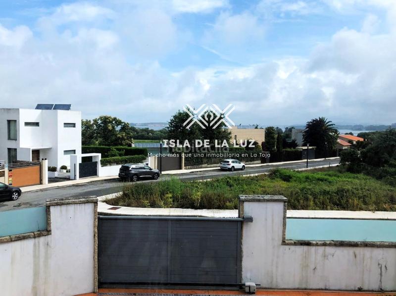 Foto 487beea3-973e-44d6-84b7-4548bb888cd3. Chalet mit heizung parking pool in Vilalonga Sanxenxo