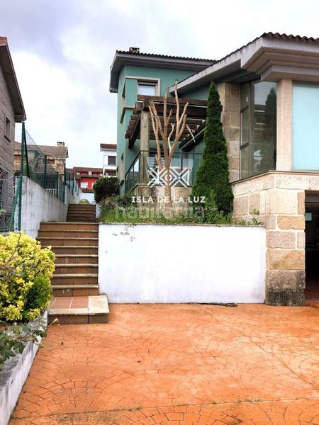 Foto 4a57440b-189c-4623-9a36-22e6015c8f23. Chalet mit heizung parking pool in Vilalonga Sanxenxo