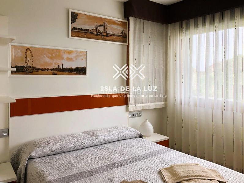 Foto 6d376bcb-dd25-43f1-aa58-ac33966f9aba. Chalet mit heizung parking pool in Vilalonga Sanxenxo