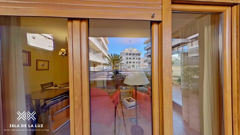 Foto b00f670a-7f7f-491d-bb8d-01d5bbcd0a4c. Appartamento in calle fonte de ons-Noalla 3 in Noalla Sanxenxo
