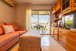 Apartament a Platja de Llevant. Amplio apartamento de 1 dormitorio en el centro de salou. amuebl