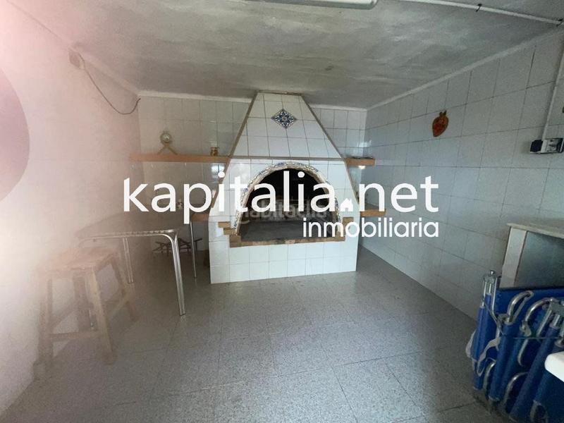 Foto ad387828-fa7e-46db-a57d-e3e66743c4f0. Chalet con parcheggio piscina in La Vila Alzira
