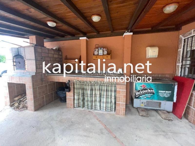 Foto d80c368f-e1c4-4d42-81cc-24f25ac4d1f5. Chalet con parcheggio piscina in La Vila Alzira