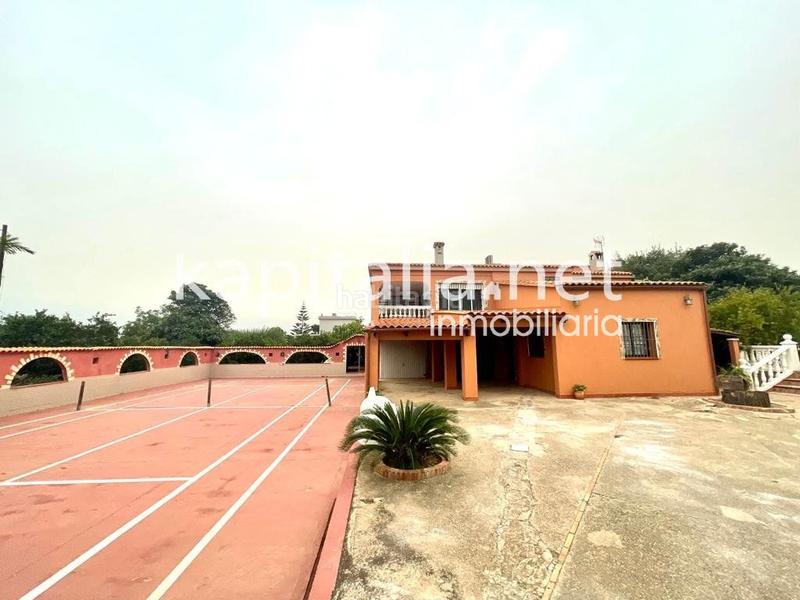 Foto f2d8a45e-0056-41ed-9743-0aea764a7d98. Chalet con parcheggio piscina in La Vila Alzira