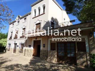 Masia a Bocairent. Finca rústica a la venta en bocairent