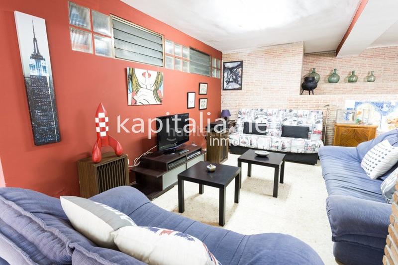 Foto 17c7aed9-daf5-4ff3-9e4e-1f1cb8b994c3. Xalet amb aparcament piscina a Cabo de las Huertas Alicante