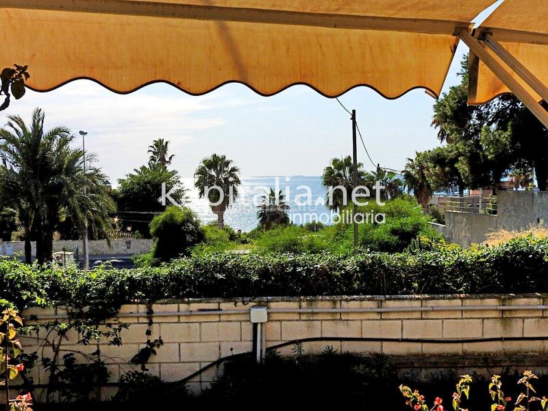 Foto 3459685d-a52c-4d0e-89c1-1b630bb0189b. Xalet amb aparcament piscina a Cabo de las Huertas Alicante