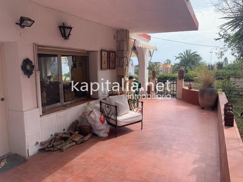 Foto 8c4086a7-acc9-45e2-b16f-a66897d89a4e. Xalet amb aparcament piscina a Cabo de las Huertas Alicante