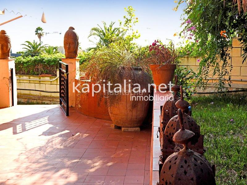 Foto e74616f6-88dc-4791-b5be-859a4ad9b3d1. Xalet amb aparcament piscina a Cabo de las Huertas Alicante