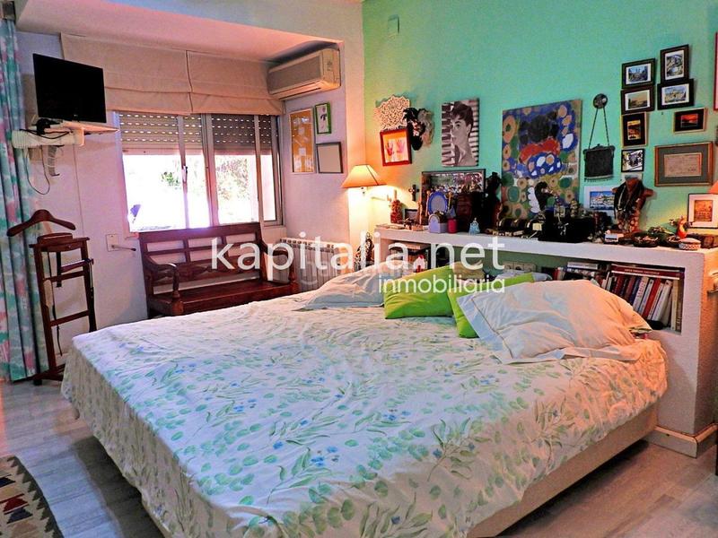 Foto f4525859-9eff-42d2-816c-caef47766651. Xalet amb aparcament piscina a Cabo de las Huertas Alicante