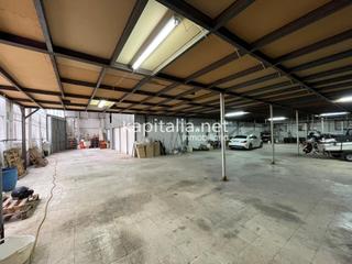 Nau industrial a Bocairent. Nave industrial a la venta en bocairent