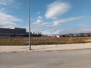 Terreny residencial a Xàtiva. Suelo urbano terciario en xativa