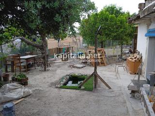 Masia a Xàtiva. Casa con terreno urbano en bixquert