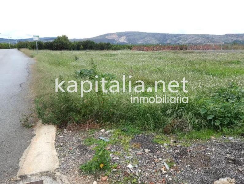 Foto bb15869a-6ab2-4d67-a808-78b7662a75d3. Wohngrundstück in Cotes