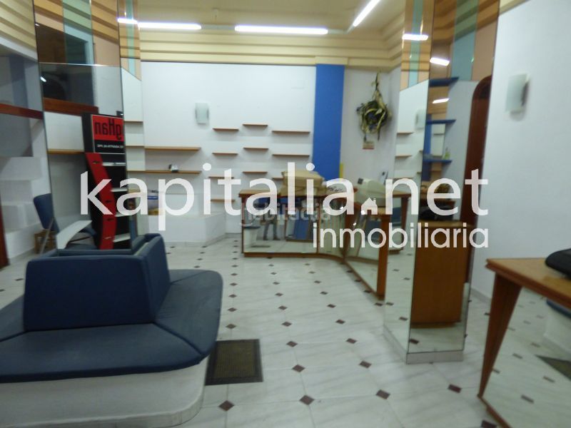 Foto d0ce201c-02d5-471a-8c35-cc8564c8d7ba. Local comercial a Centro Ontinyent