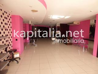 Planta baixa a Sant Josep-Zona Hospital. Entersuelo a la venta  o alquiler en zona almaig de ontinyent.