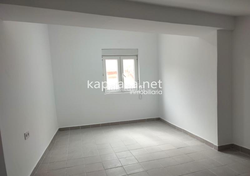 Foto e6e897f9-86ab-4cf8-a5ac-13621cf1ea85. Haus in Centro Ontinyent