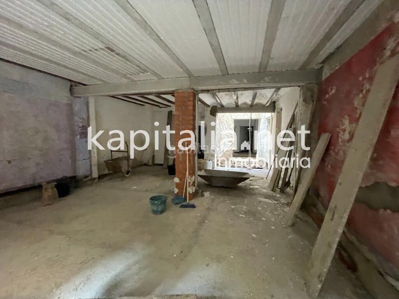 Foto a101edf9-109a-474e-bc41-cbbe294392cd. Casa a Xàtiva