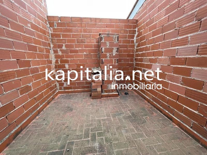 Foto 95c0279d-acf0-4547-a18d-68f47c5c2710. Casa  en construcción . en Barxeta