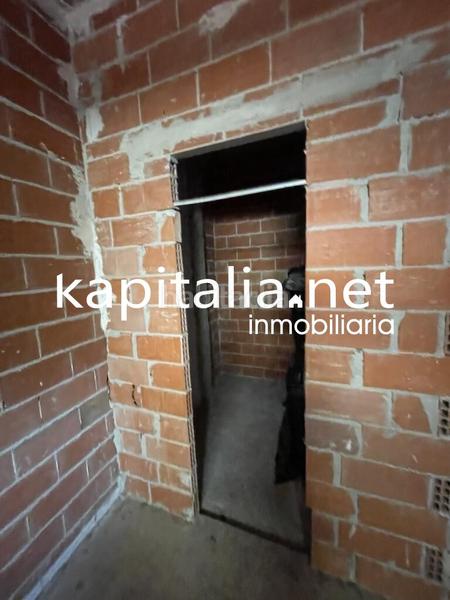 Foto c925ca21-bec6-4cd5-8d8a-8e166f2c36c4. Casa  en construcción . en Barxeta