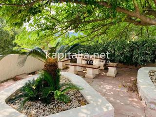 Xalet a El Pilar. Chalet en venta en urbanización el pilar de ontinyent valencia
